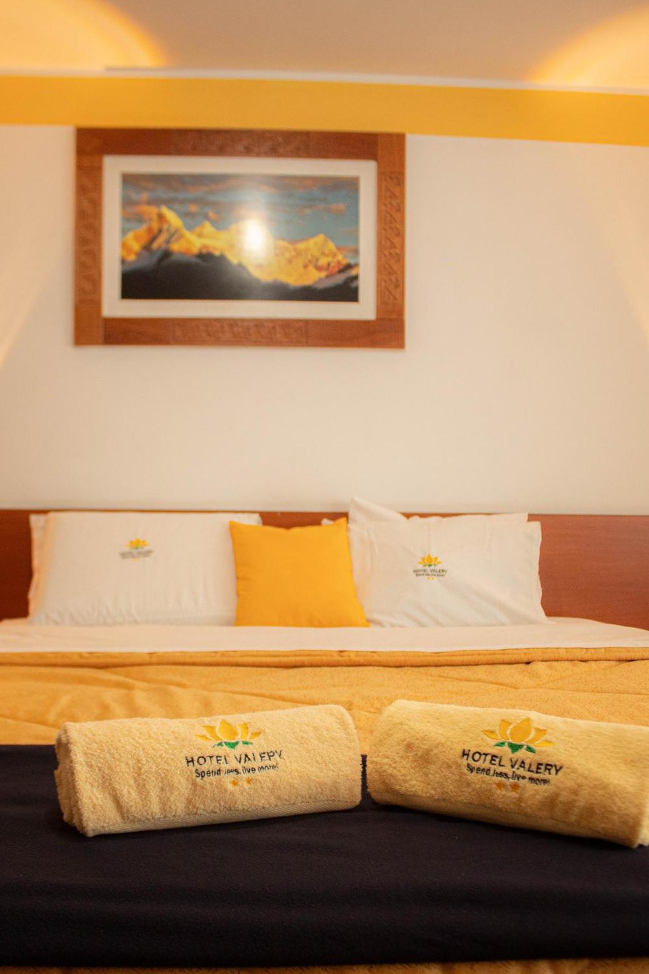 Hotel Valery 2 Estrellas Huaraz  Exterior photo